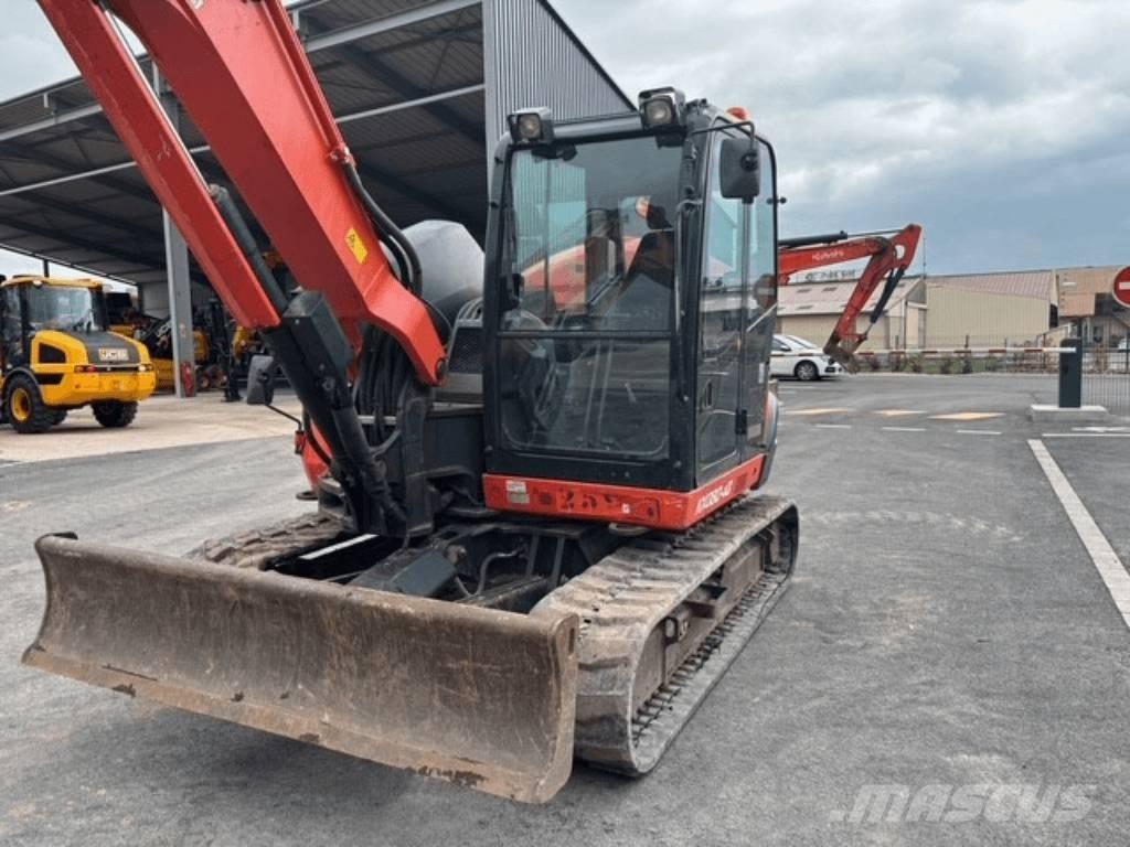 Kubota KX 080-4 Közepes (midi) kotrók 7 t - 12 t