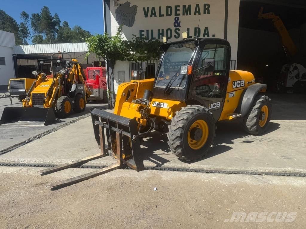JCB 527-55 Teleszkópos mezőgazdasági rakodók