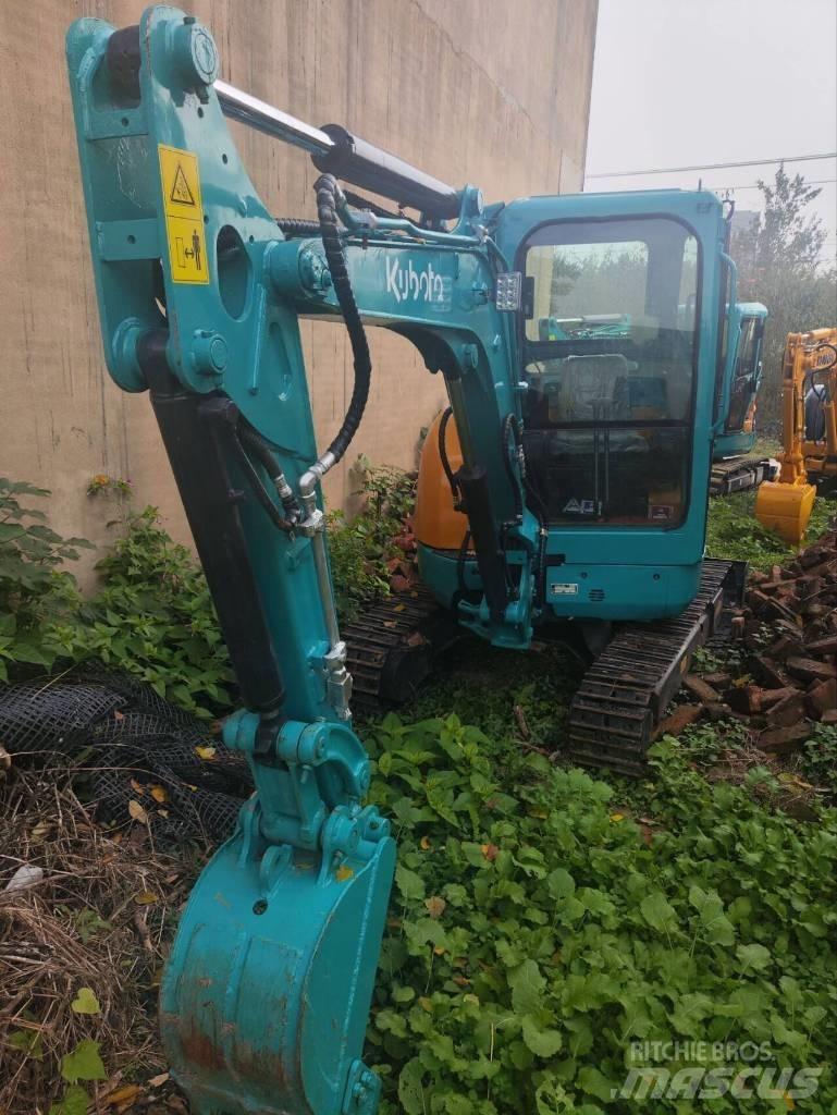 Kubota U 30 Mini kotrók < 7t