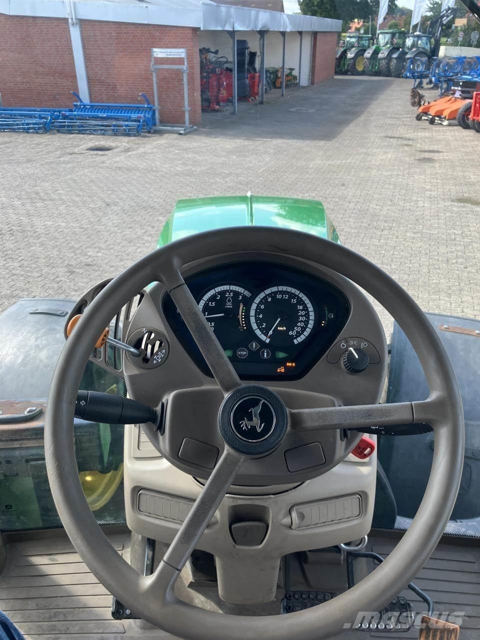 John Deere 6130R Traktorok