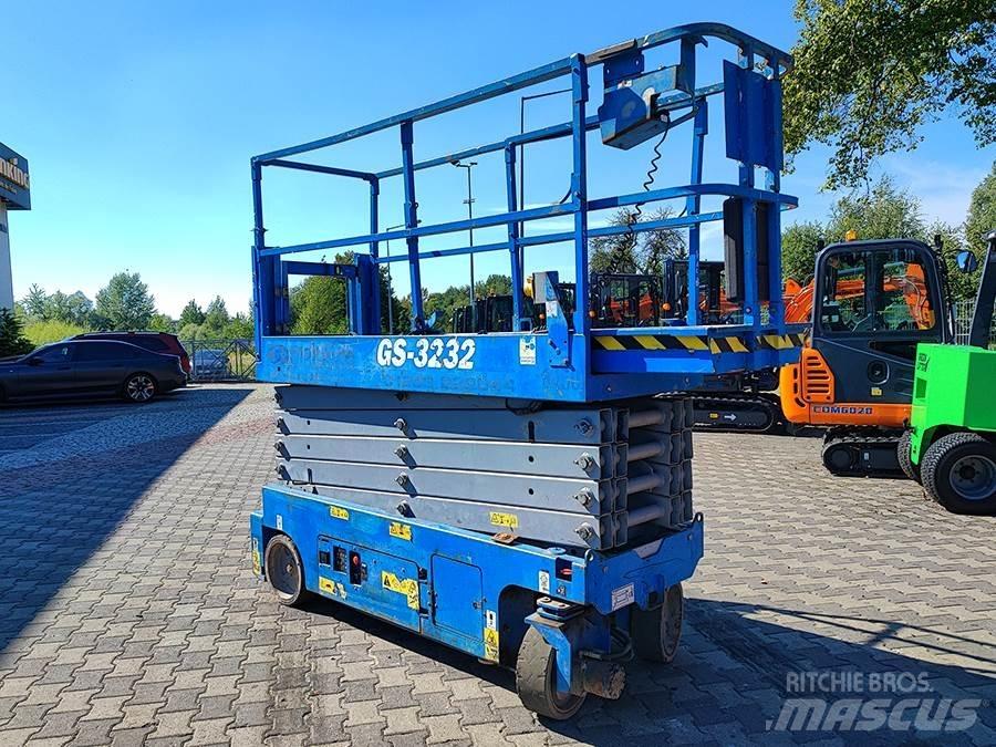 Genie GS-3232 Ollós emelők