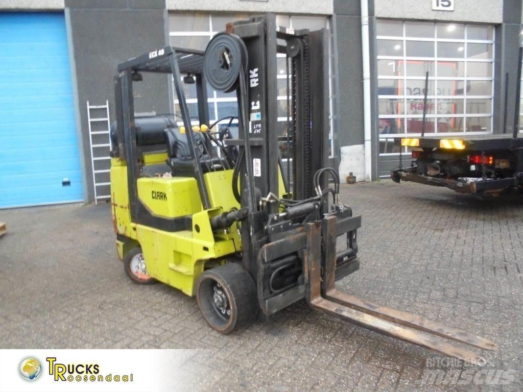 Clark GCX 40 + LPG Gázüzemű targoncák