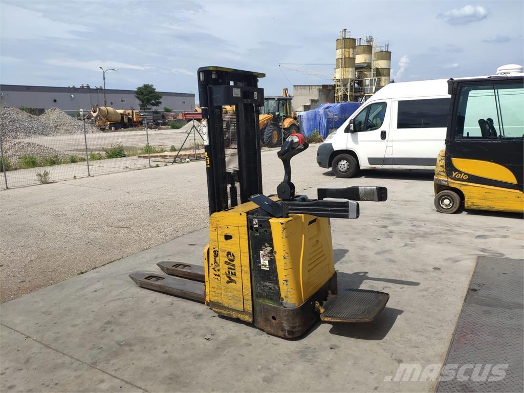 Yale MS15X IL Elektromos gyalogkíséretű targoncák