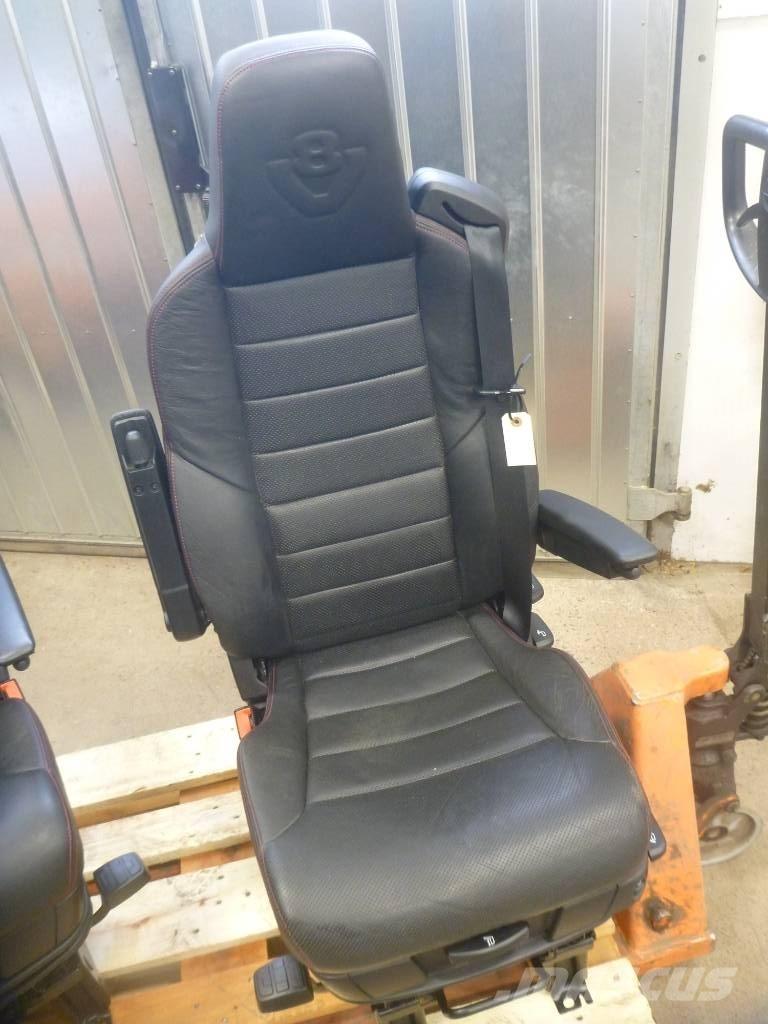 Scania R 650 Vezetőfülke és belső tartozékok