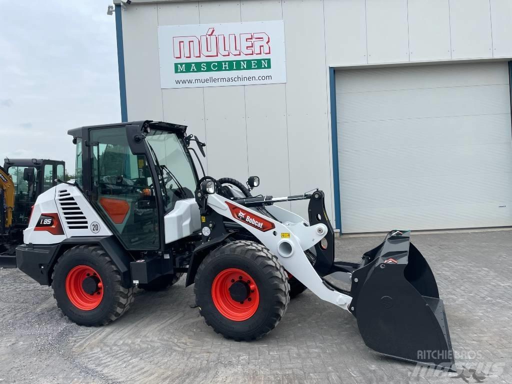 Bobcat L85 Gumikerekes homlokrakodók