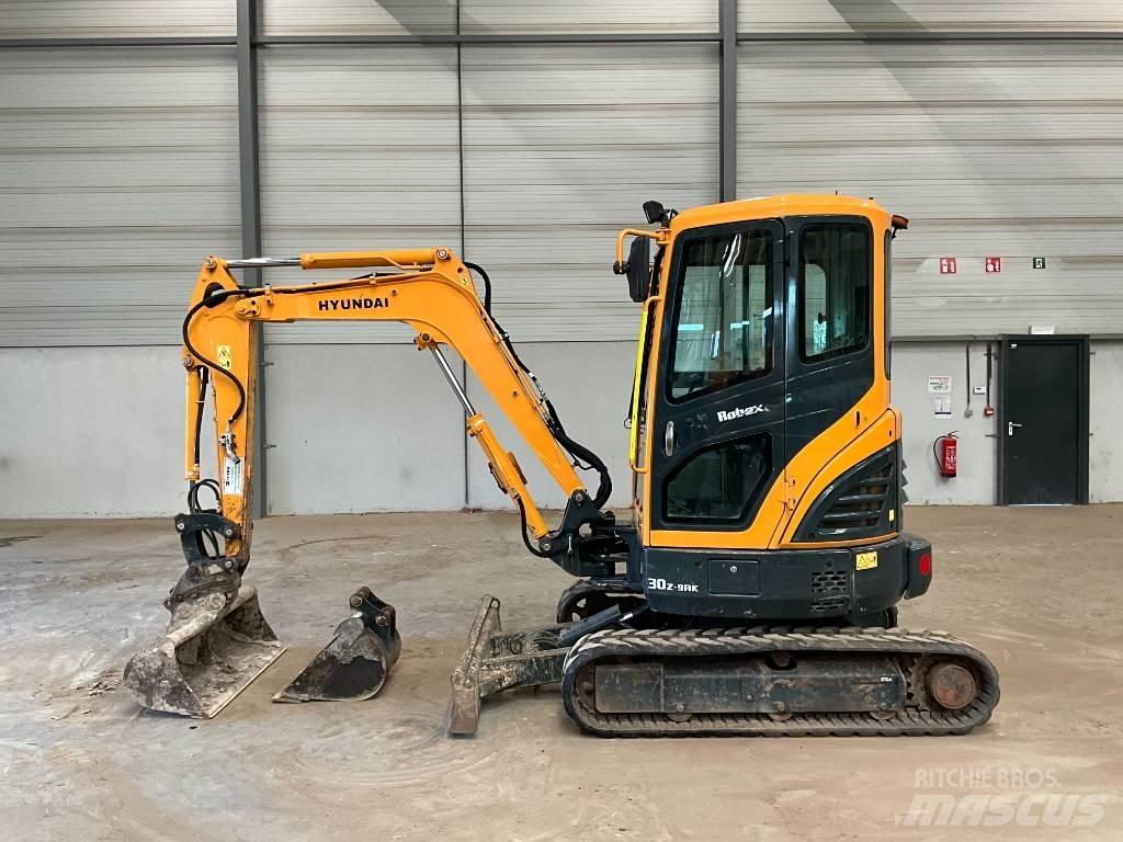 Hyundai R30 Z-9AK Mini kotrók < 7t