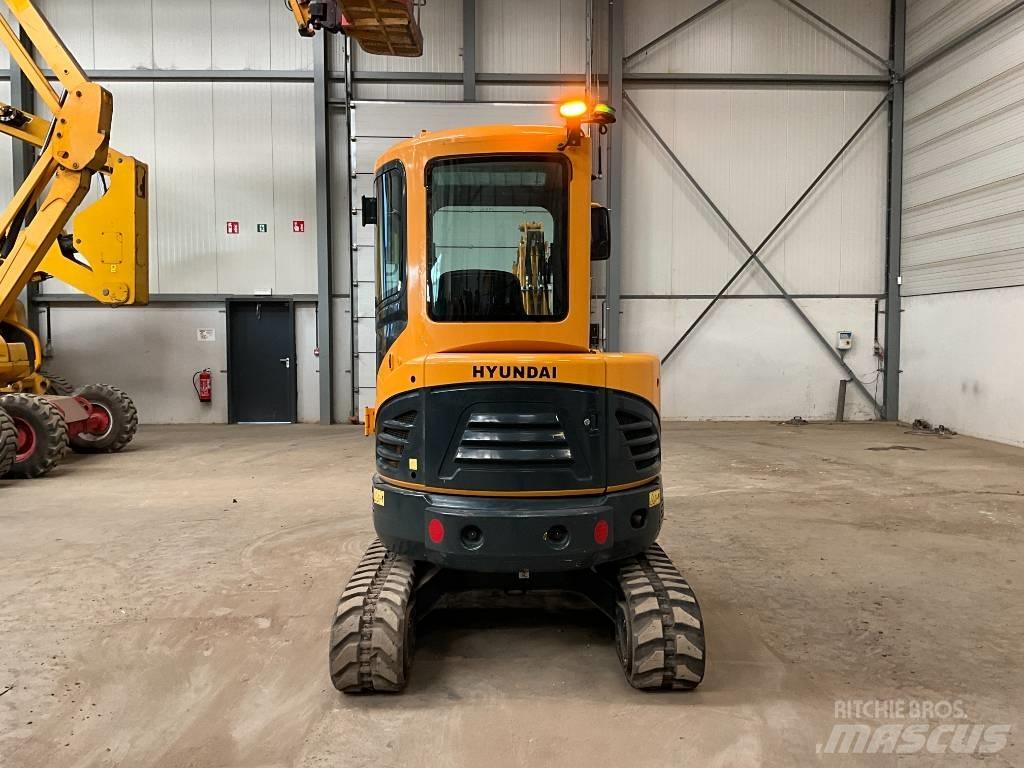 Hyundai R30 Z-9AK Mini kotrók < 7t