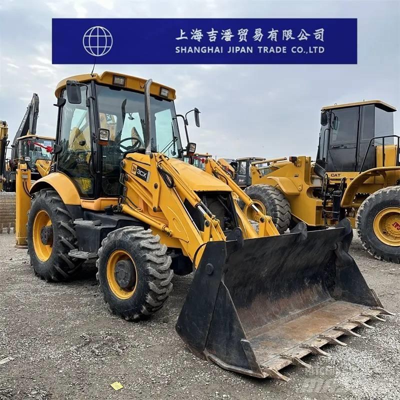 JCB 3 CX Gumikerekes homlokrakodók