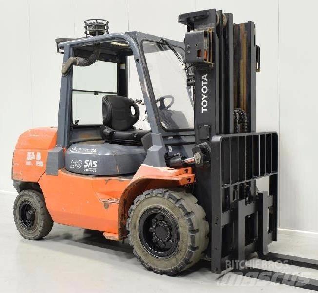 Toyota 7 FD 45 Dízel targoncák