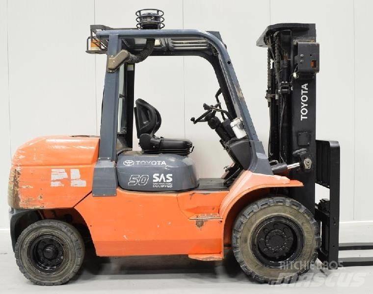 Toyota 7 FD 45 Dízel targoncák