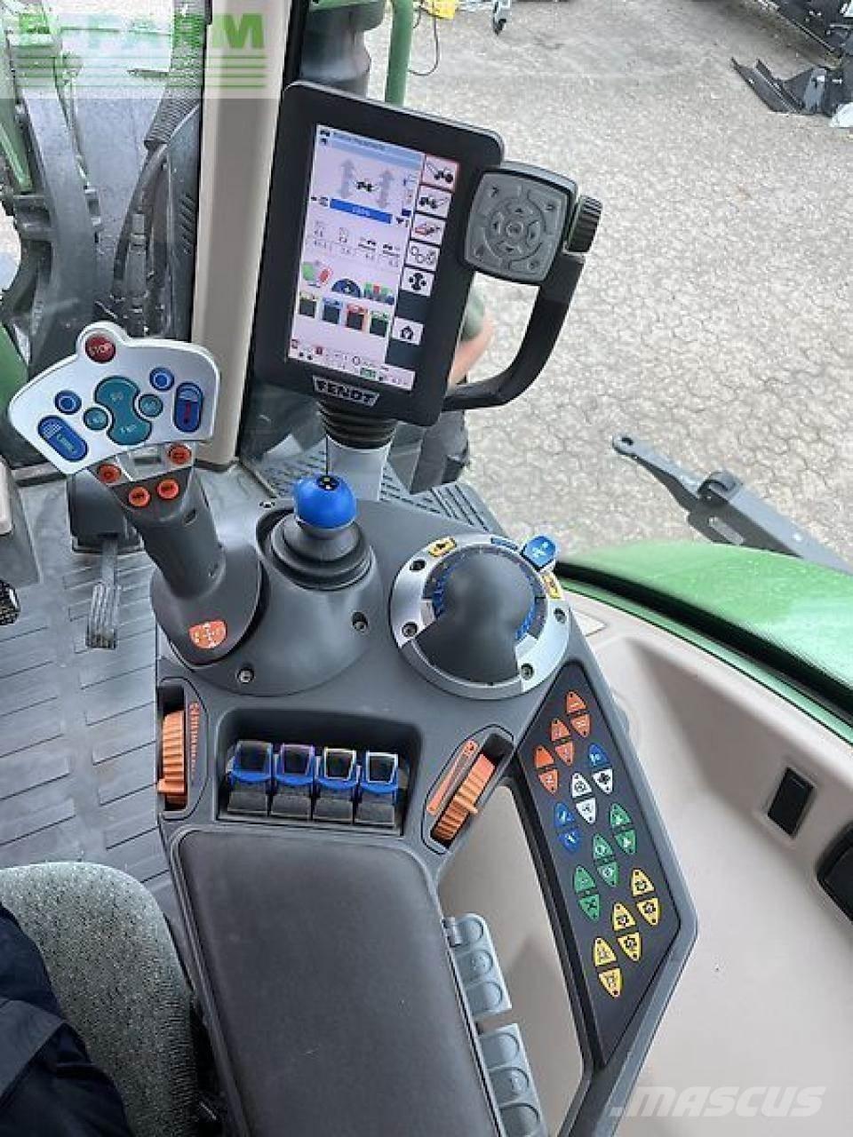 Fendt 716 vario s4 Traktorok