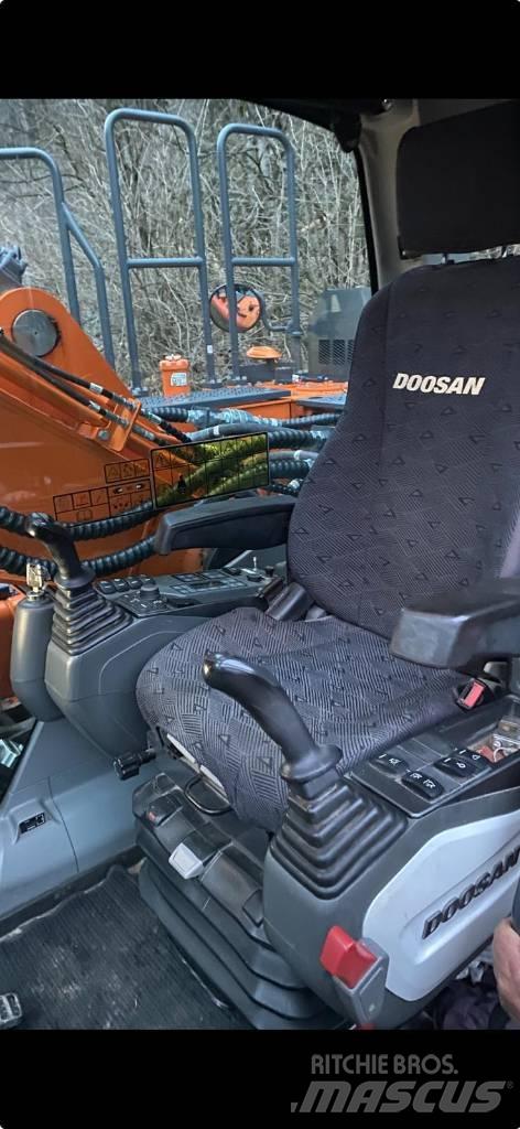 Doosan DX 235 NLC-5 Lánctalpas kotrók