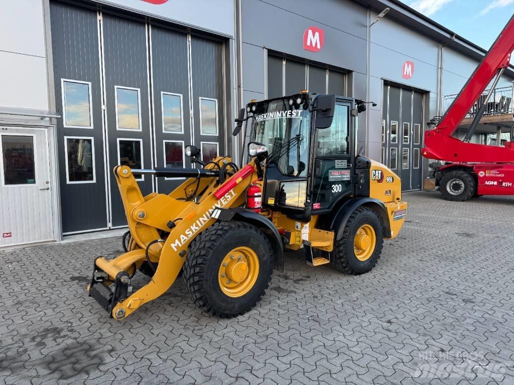 CAT 906 Next Gen Gumikerekes homlokrakodók