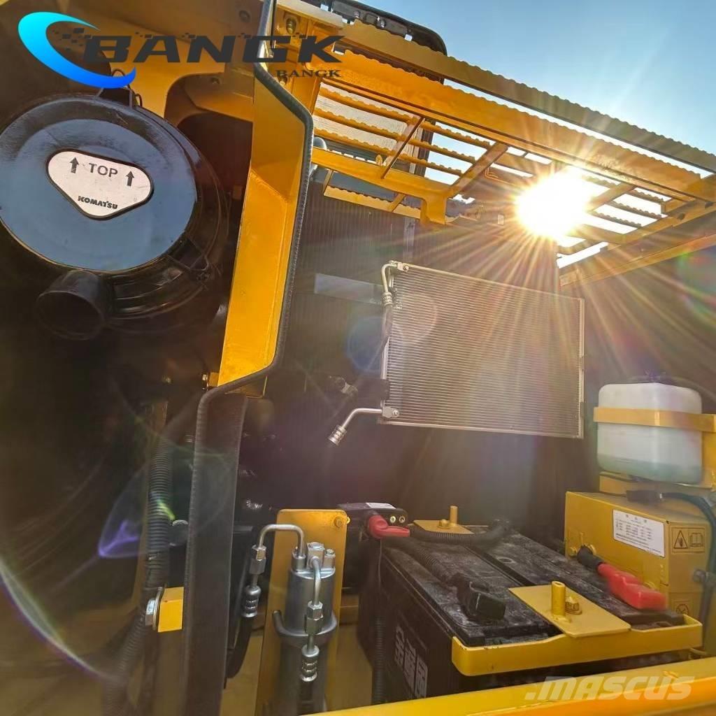 Komatsu PC160 Lánctalpas kotrók