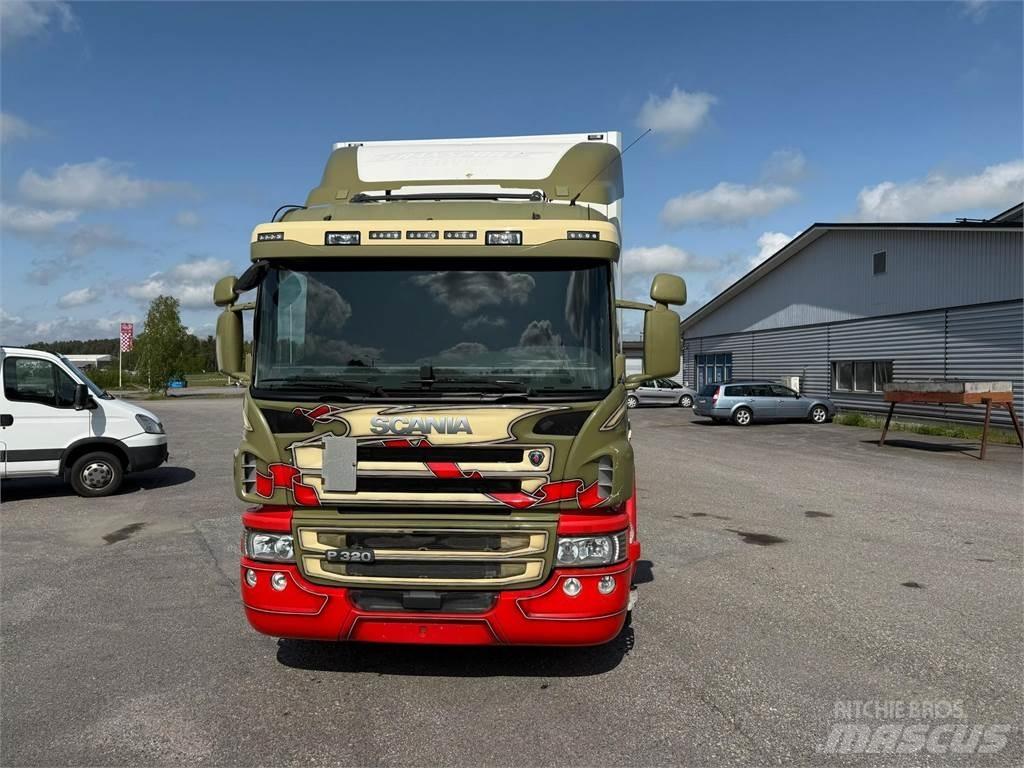 Scania P320 4x2 Dobozos teherautók