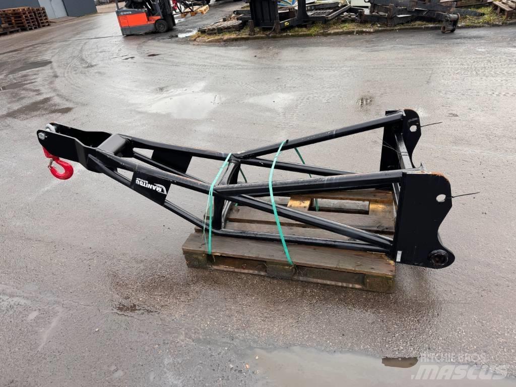 Manitou P2000 Emelők, csörlők és anyagfelvonók