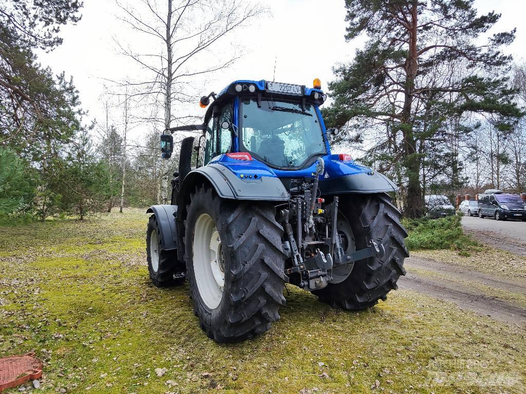 Valtra T 194 Active Traktorok