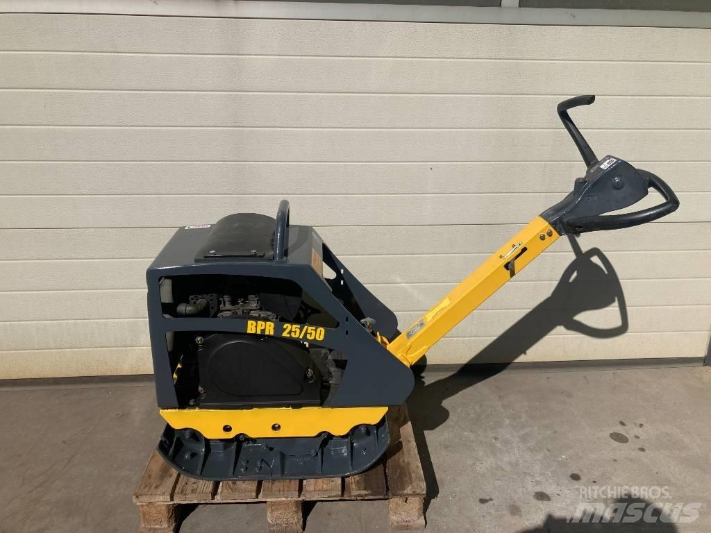 Bomag BPR 25/50 Vibrátorok