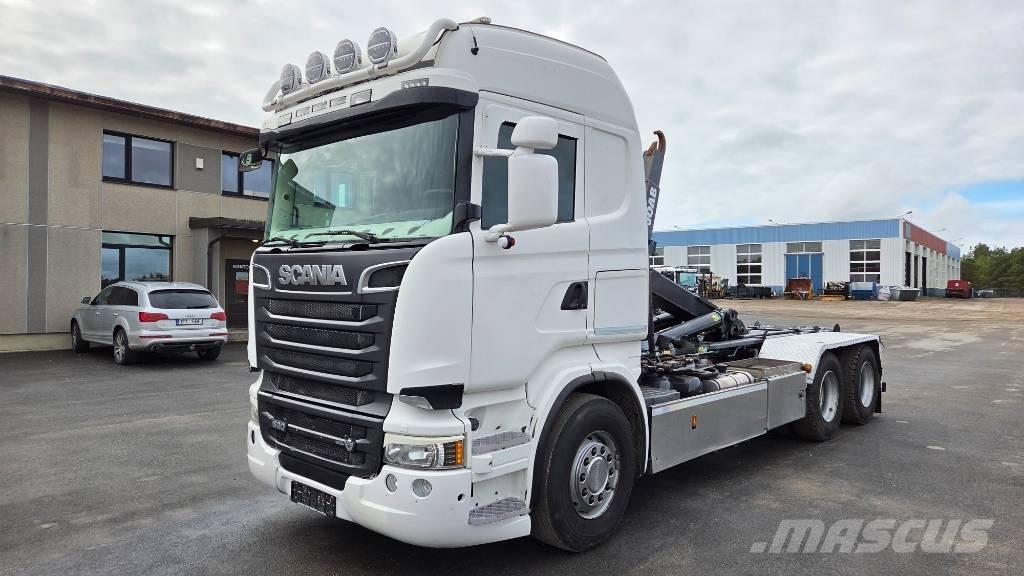 Scania R520 6X4 Horgos rakodó teherautók