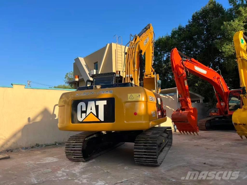 CAT 320 D Lánctalpas kotrók