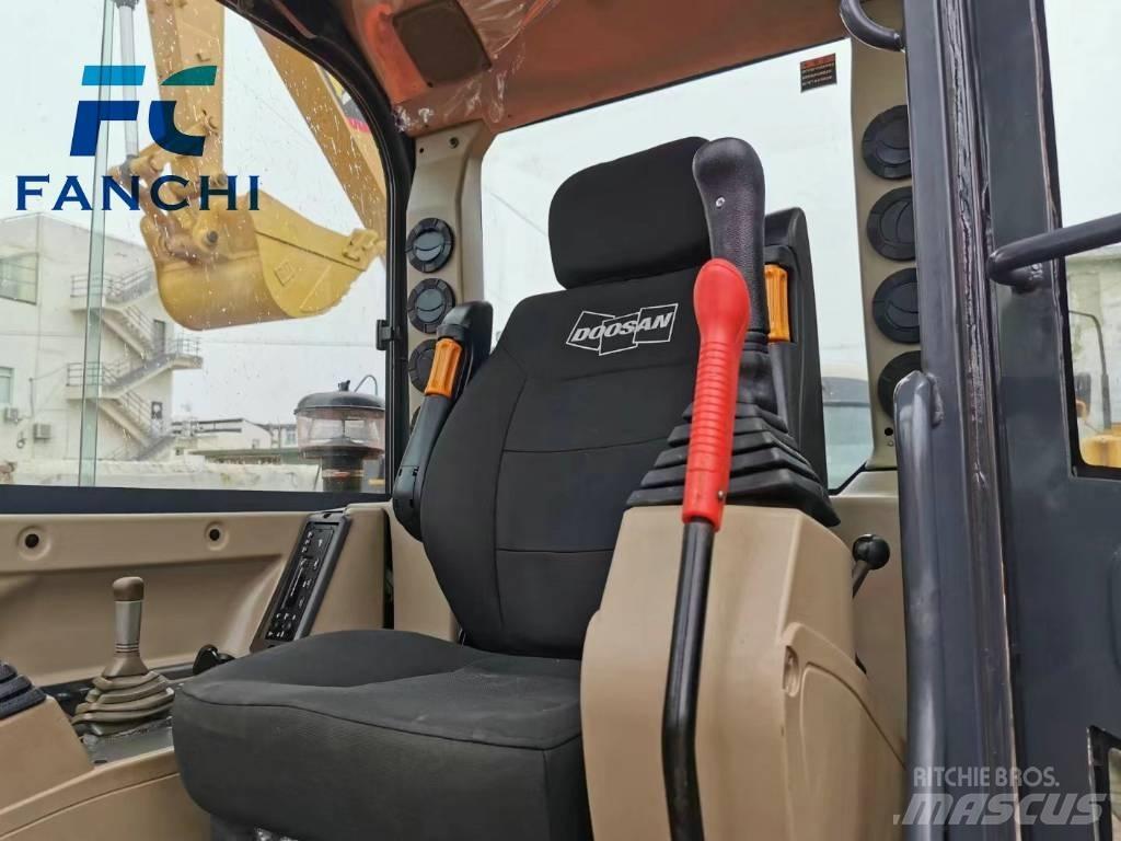 Doosan DH 60 Mini kotrók < 7t