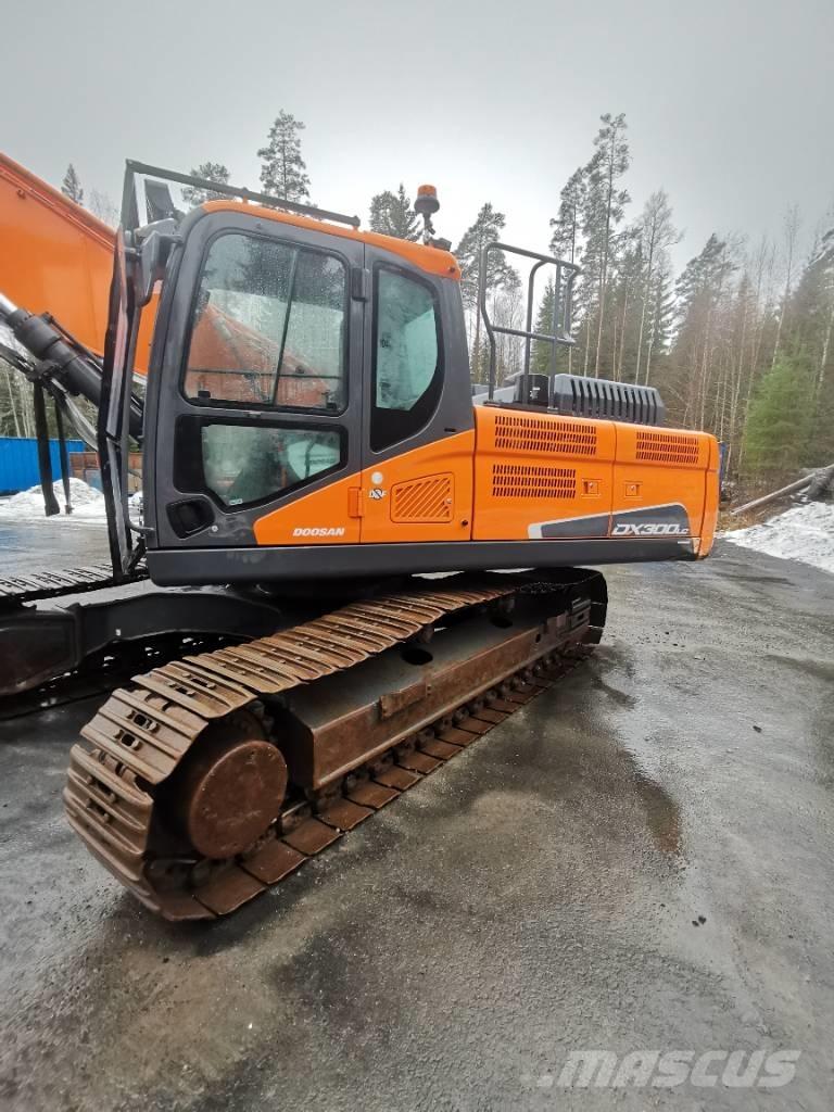 Doosan DX 300 LC-5 Lánctalpas kotrók