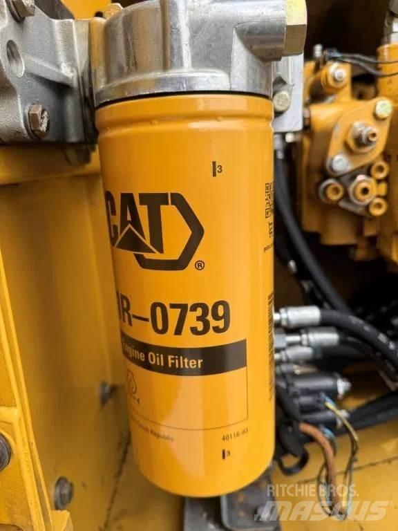 CAT 323DL (320DL) Lánctalpas kotrók