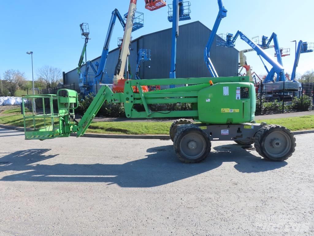 Genie Z 45/25 Karos emelők