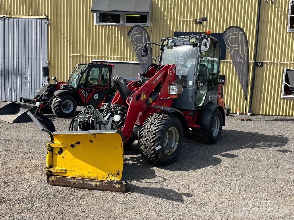 Weidemann 1770 CX50 Gumikerekes homlokrakodók