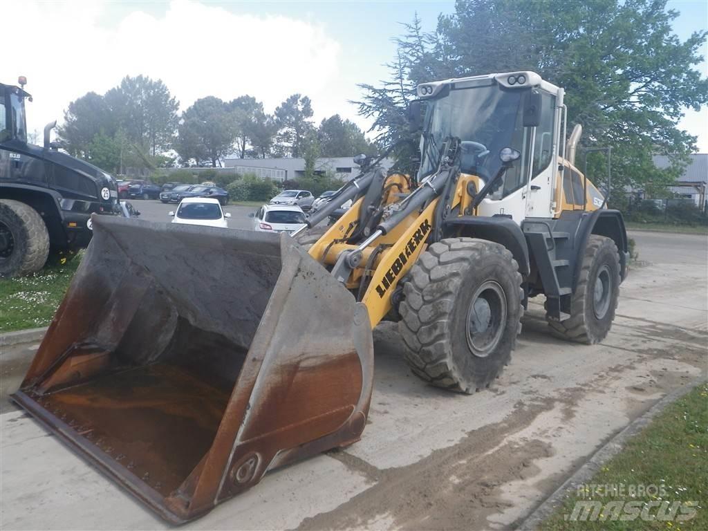 Liebherr L 538 Gumikerekes homlokrakodók