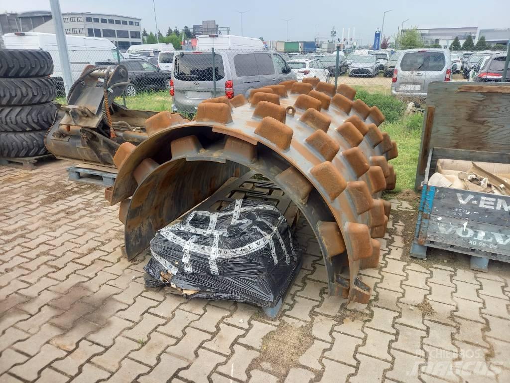 Volvo SD 115 B Egydobos hengerek