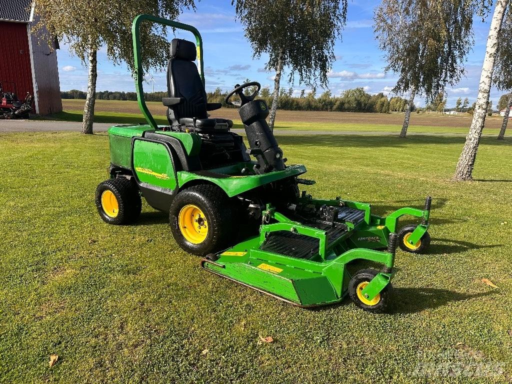 John Deere 1565 Ráülős fűnyírók