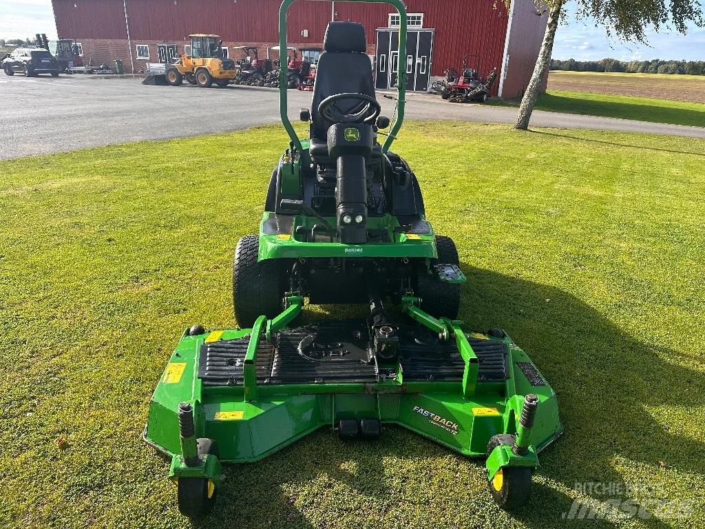 John Deere 1565 Ráülős fűnyírók