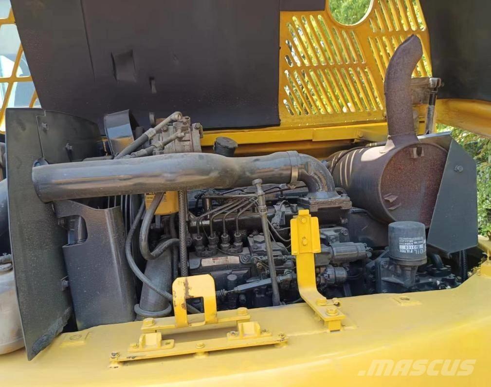 Komatsu PC 60 Mini kotrók < 7t