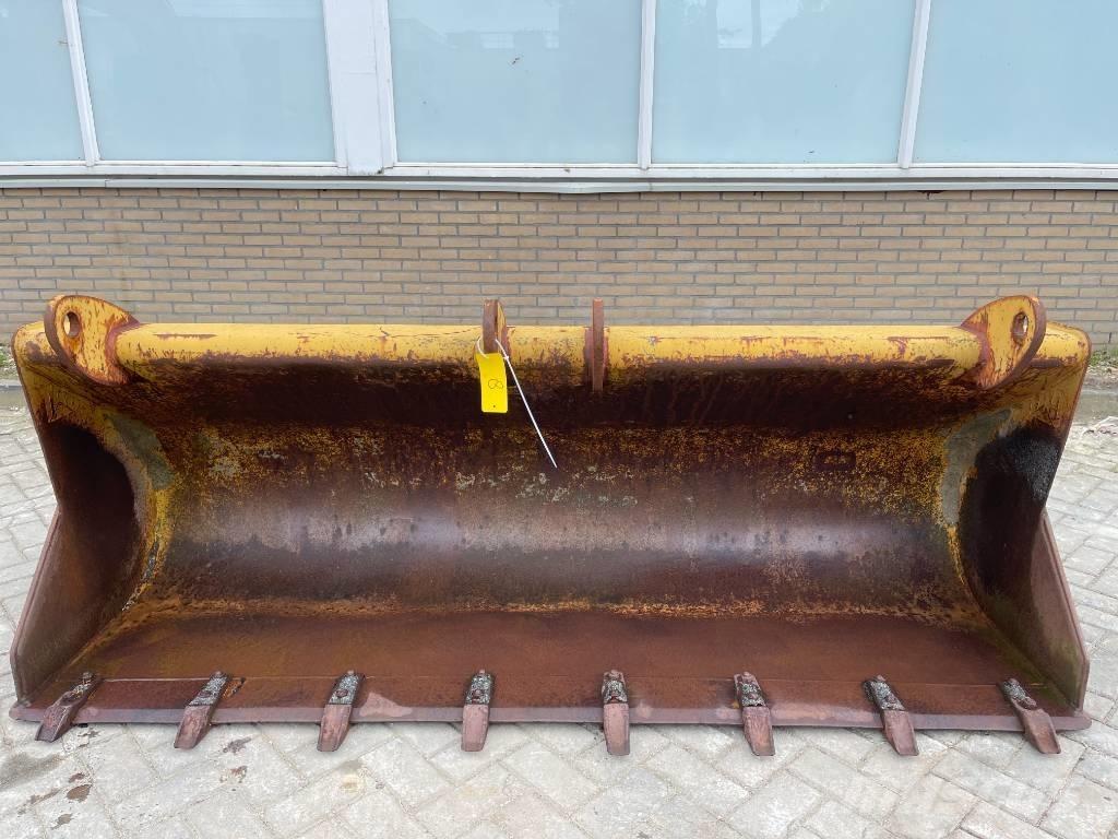 CAT Backhoe bucket Kanalak