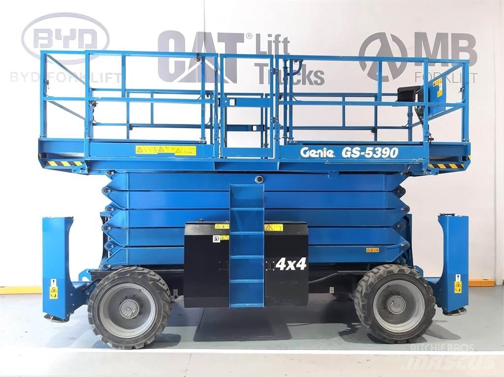 Genie GS5390RT Ollós emelők