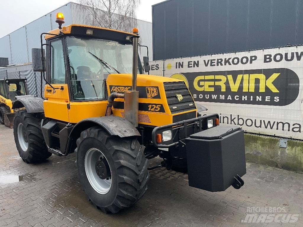 JCB Fastrac 125 Traktorok