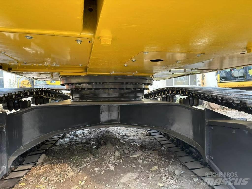 Komatsu PC 300 Lánctalpas kotrók