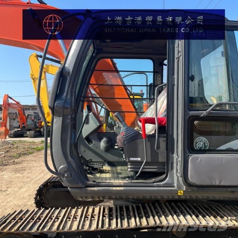 Hitachi ZX 120 Lánctalpas kotrók