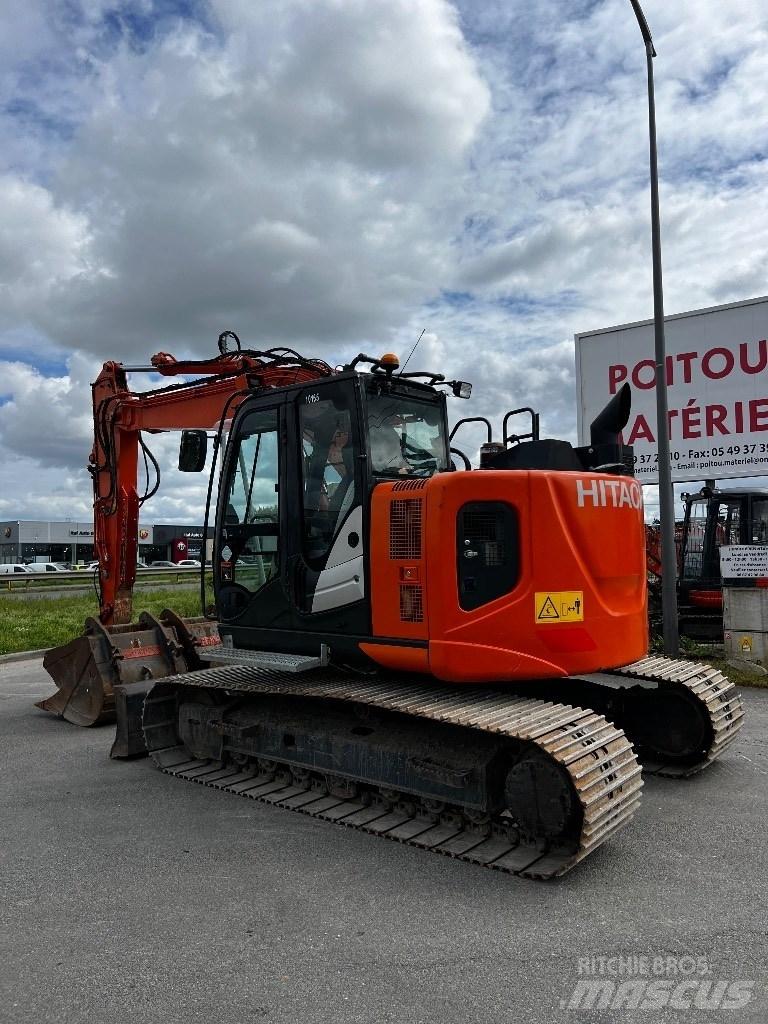 Hitachi ZX 135 US-6 Lánctalpas kotrók