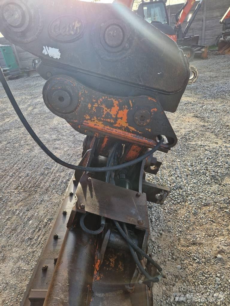 Hitachi ZX 160 LC-5 Lánctalpas kotrók