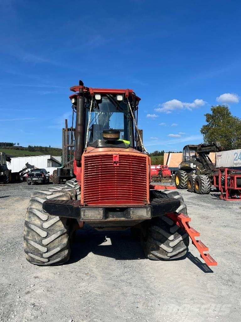 Valmet 840.2 Kihordók