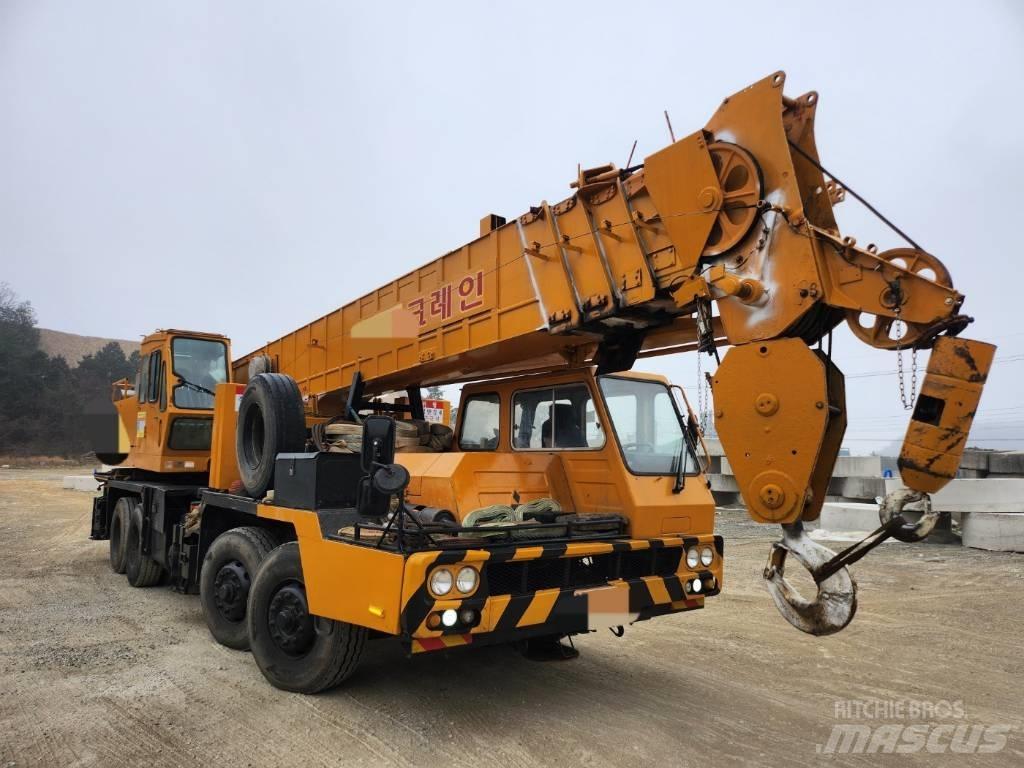 Hyundai HC 50 Terepdaruk