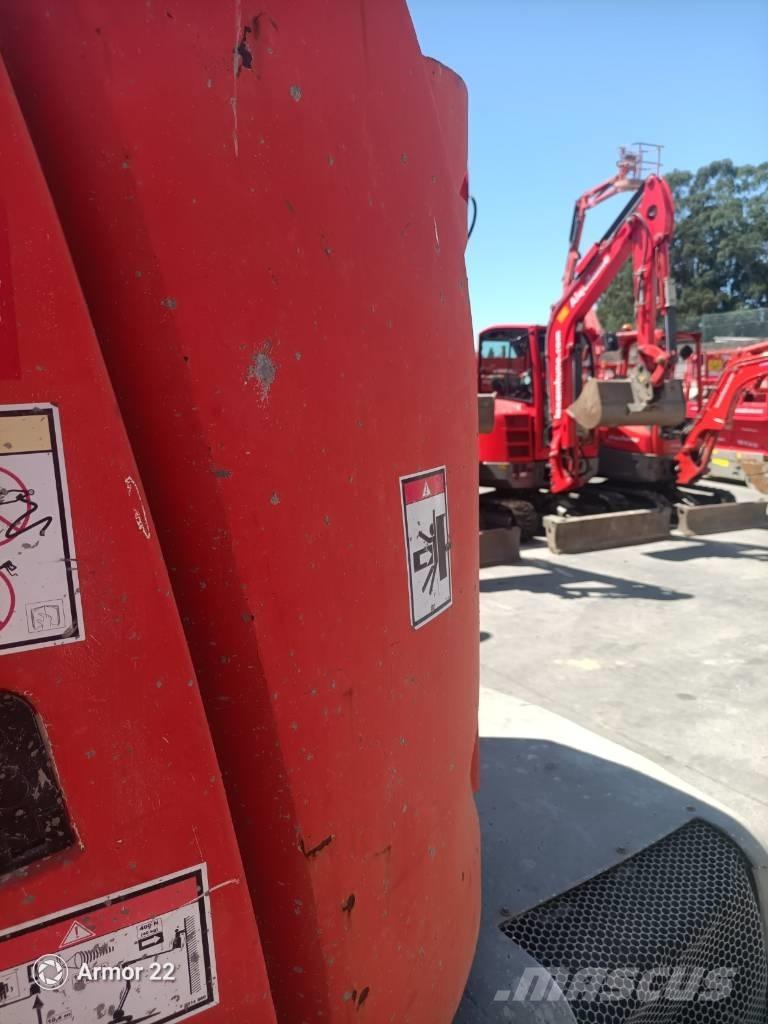 Haulotte HA 12 PX Karos emelők