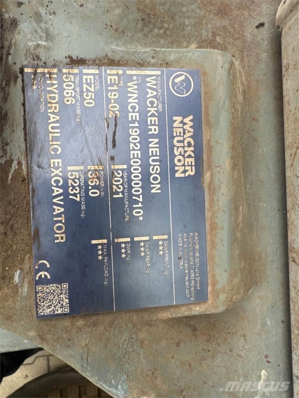Wacker Neuson EZ50 Lánctalpas kotrók