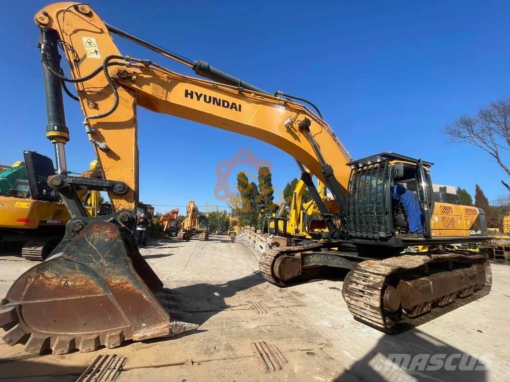 Hyundai Robex 520 VS Lánctalpas kotrók