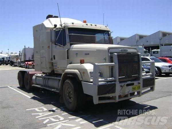 Freightliner FL112 Nyergesvontatók
