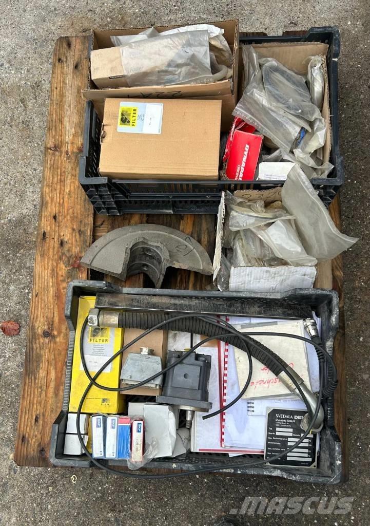 Dynapack F5CS Aszfalt terítõ gépek