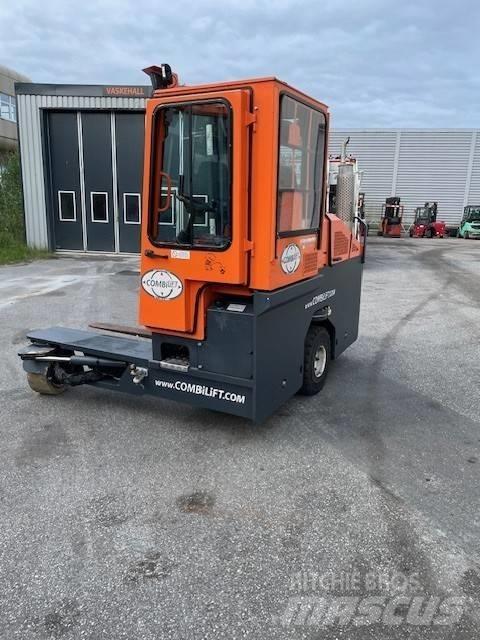 Combilift C 4500 Oldalvillás targonca