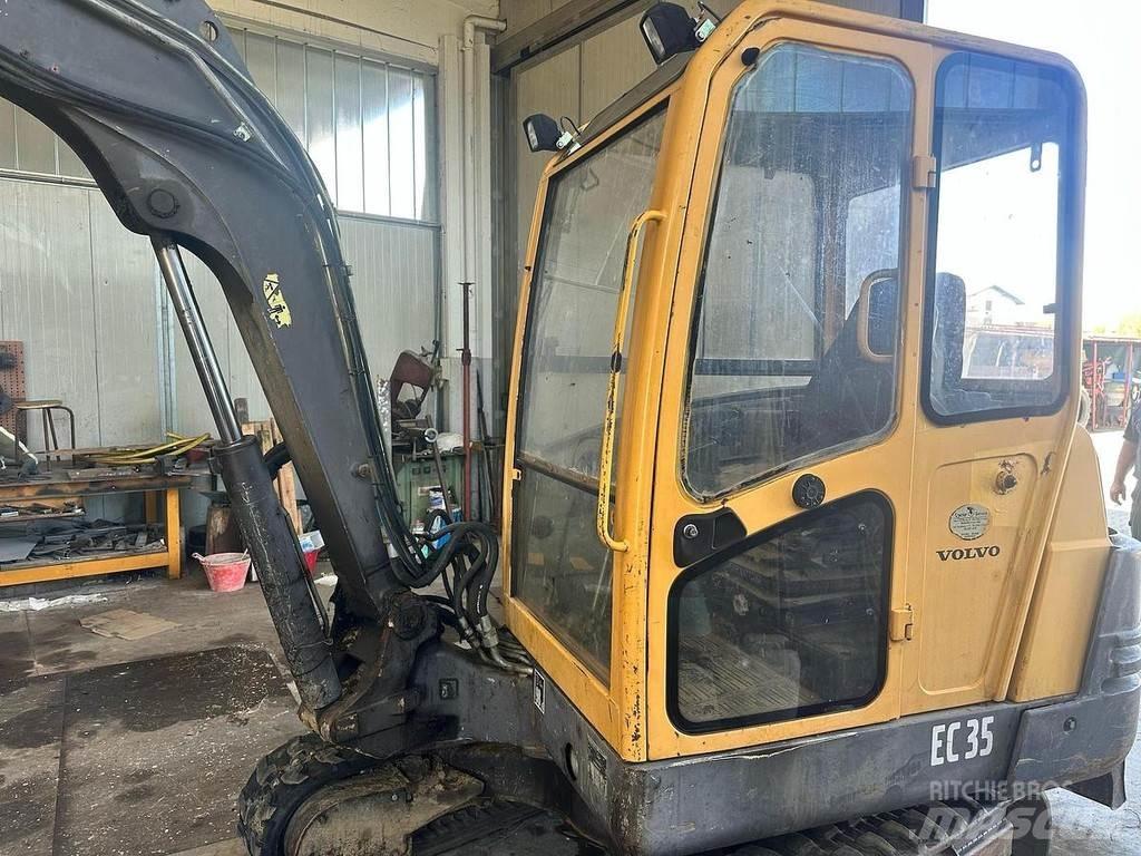 Volvo EC35 Mini kotrók < 7t